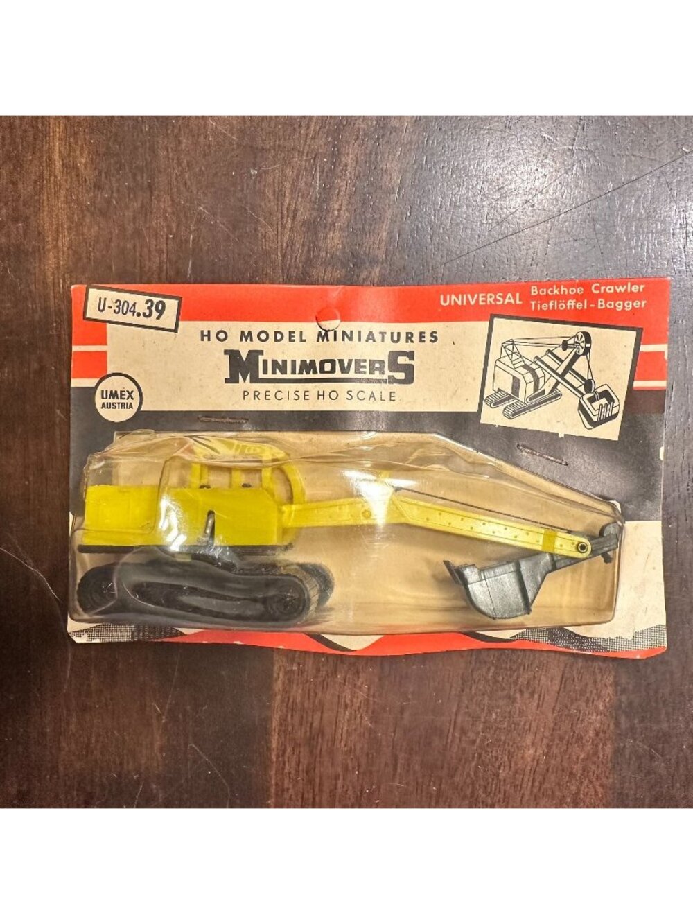 Vintage Universal Mini Movers HO Model backhoe crawler Toy